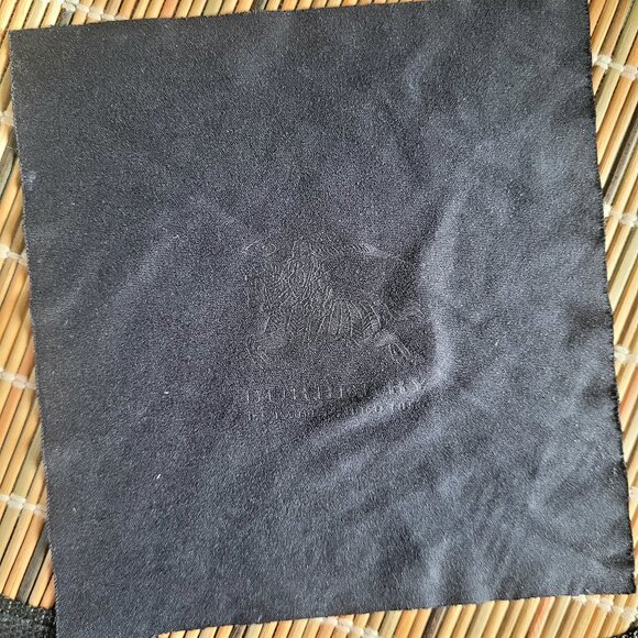 Burberry Sunglasses Tan Nova Check - Picture 10 of 11